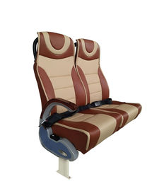 Plan-Anordnungs-kundenspezifische Farbverstellbare Armlehne Bein-Stütztouristenbus-Seats 2+2